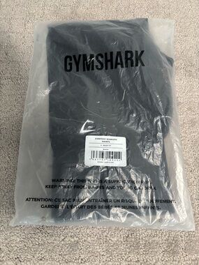 Gymshark Black Everyday Seamless Shorts - Packaged